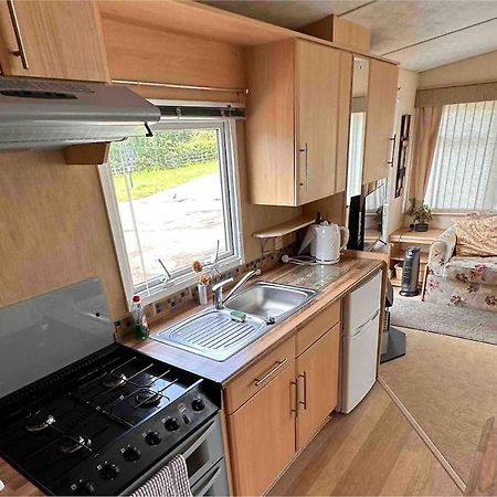 4-Bedroom Cosalt Caravan In Uddingston, Glasgow Kültér fotó